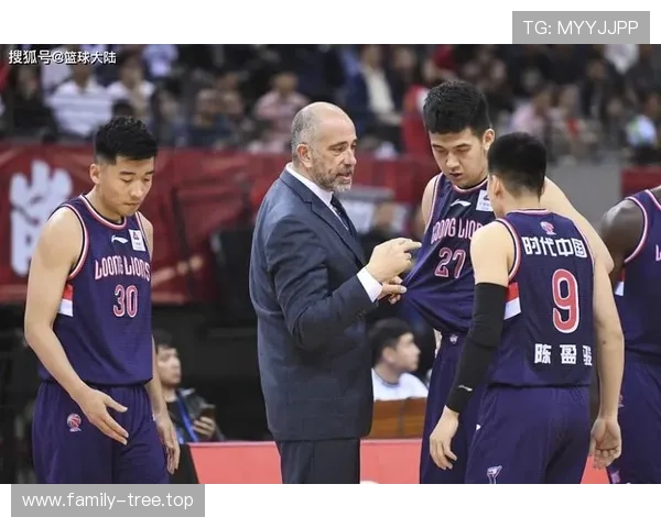 加维回归合练 教练组不急于复出